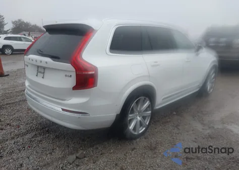 2023 Volvo Xc90 B6 Ultimate 7-Seater z USA, uszkodzony, nr VIN YV4062PA3P1908016